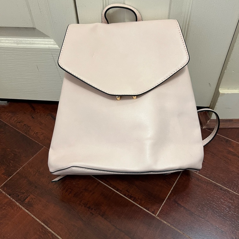 Mango Backpack